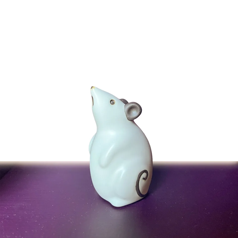 White and grey ceramic rat tea pet for gongfu tea