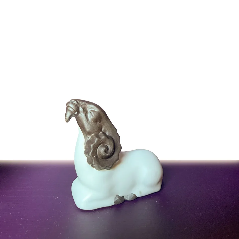 White and grey ceramic sheep tea pet for gongfu tea